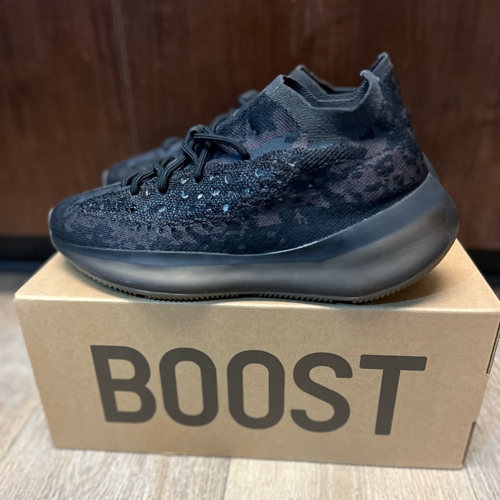 YEEZY BOOST 380